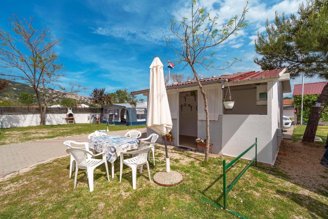 Camp Mali Bungalow Baška Exteriér fotografie